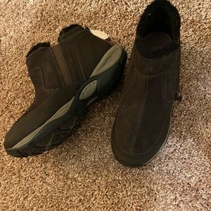 Waterproof hiking winter boots